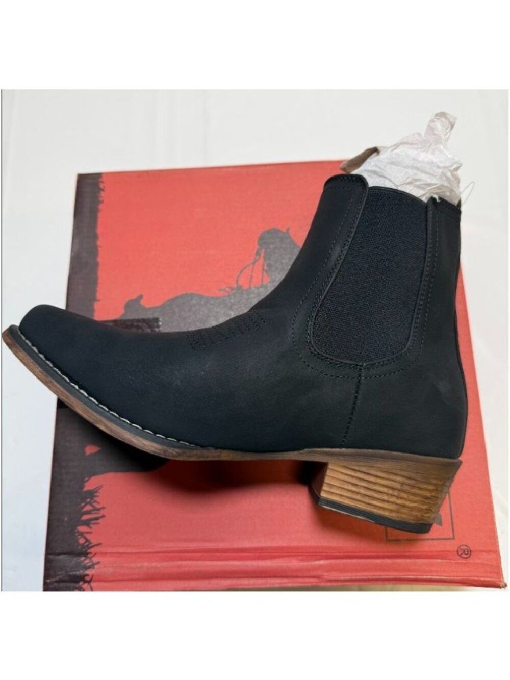 Women's Black Chelsea Ankle Boots Size 6.5 NEW